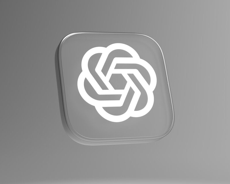 Co to jest ChatGPT i jak zacząć z niego korzystać? Przewodnik dla początkujących