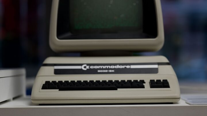 Jak zaktualizować BIOS w płycie głównej GIGABYTE krok po kroku?