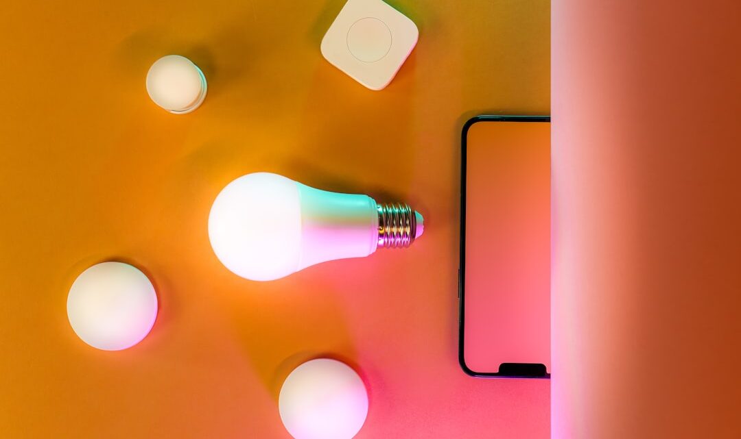 Inteligentne oświetlenie w domu: Jaki system wybrać i jak go skonfigurować krok po kroku?