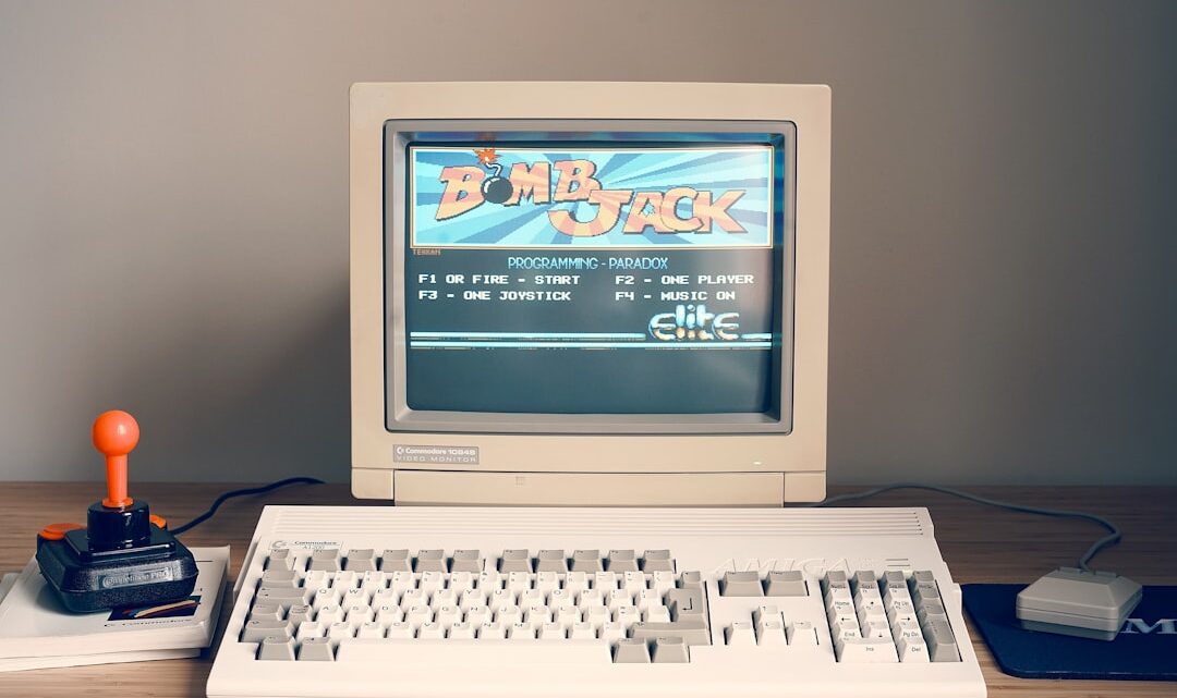 Jak zoptymalizować pracę starszych komputerów z Windows 11: Sterowniki, tryby zgodności i porady dla wydajności?
