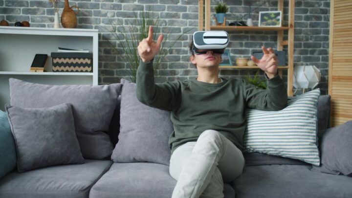 Wirtualna i rozszerzona rzeczywistość dla domu: Jak wybrać gogle VR/AR i zacząć korzystać (Meta Quest, Apple Vision Pro)