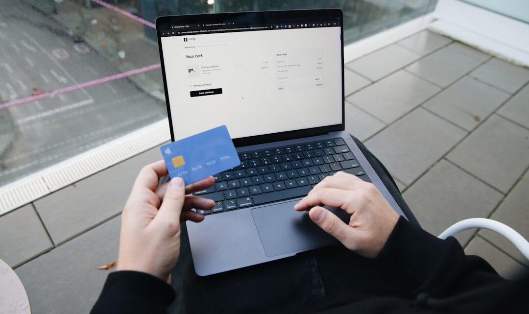 Jak zautomatyzować zarządzanie rachunkami i płatnościami online w bankowości elektronicznej?