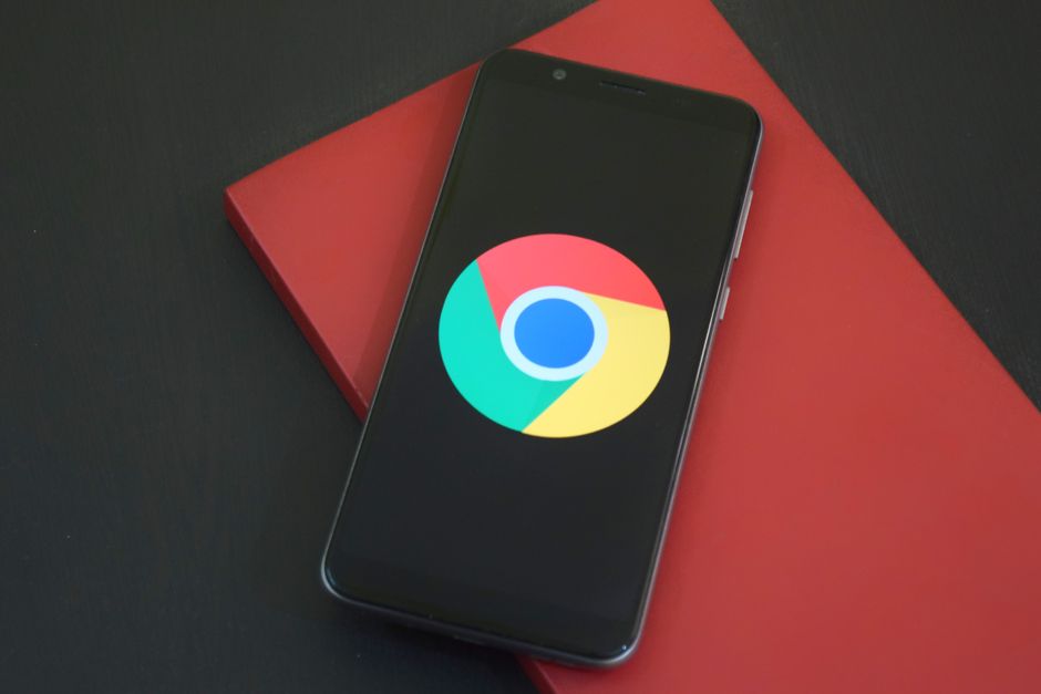 Jak zoptymalizować zużycie danych w Chrome na laptopie i smartfonie: Triki na oszczędzanie internetu mobilnego