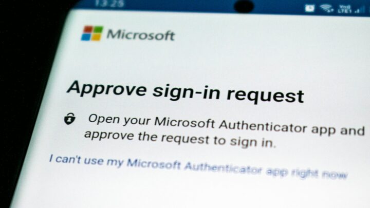Mobile.porady-tech.pl: Microsoft Authenticator jak przenieść na nowy telefon?