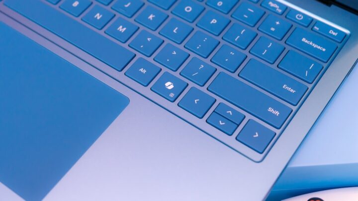 Najlepsze sposoby na optymalizację zużycia energii w Windows 11 dla graczy – Przedłuż żywotność baterii laptopa i popraw wydajność (Kategorie: Windows, Laptopy, Gry)