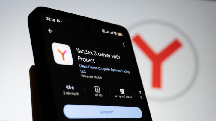 Synchronizacja danych w przeglądarkach Chrome i Edge: Jak połączyć historię, zakładki i hasła między komputerem a smartfonem?