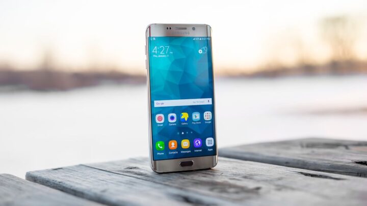 Rozwiązywanie problemów z przegrzewaniem się smartfona Android lub iPhone: Diagnostyka, proste triki i konserwacja