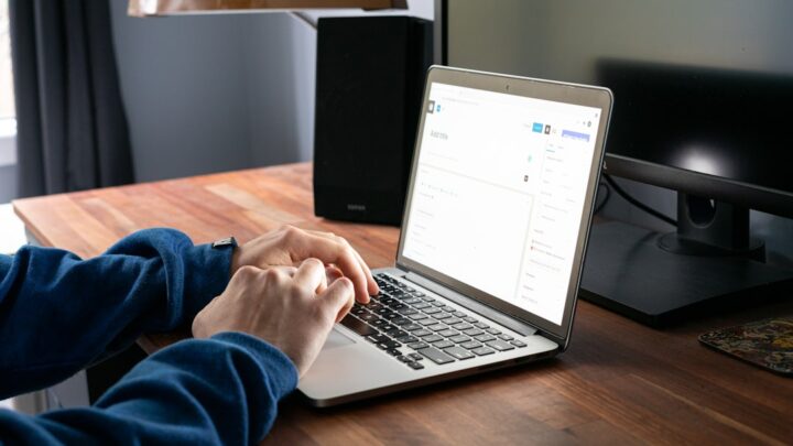 Jak efektywnie zarządzać powiadomieniami z aplikacji w przeglądarce Chrome, Edge i Firefox, aby zwiększyć koncentrację?