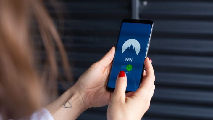Darmowy VPN: Ryzyko prywatności i bezpieczne alternatywy