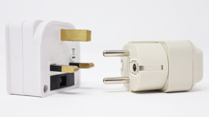 Inteligentne gniazdka WiFi – monitoring zużycia energii