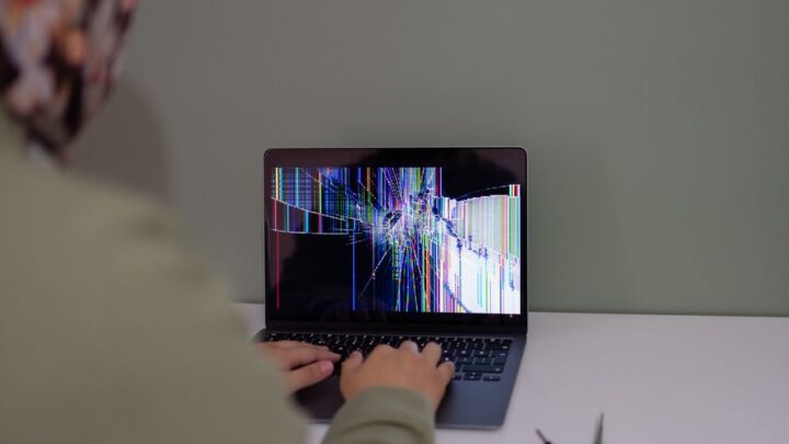 Wymiana matrycy laptopa DIY: Poradnik dla początkujących