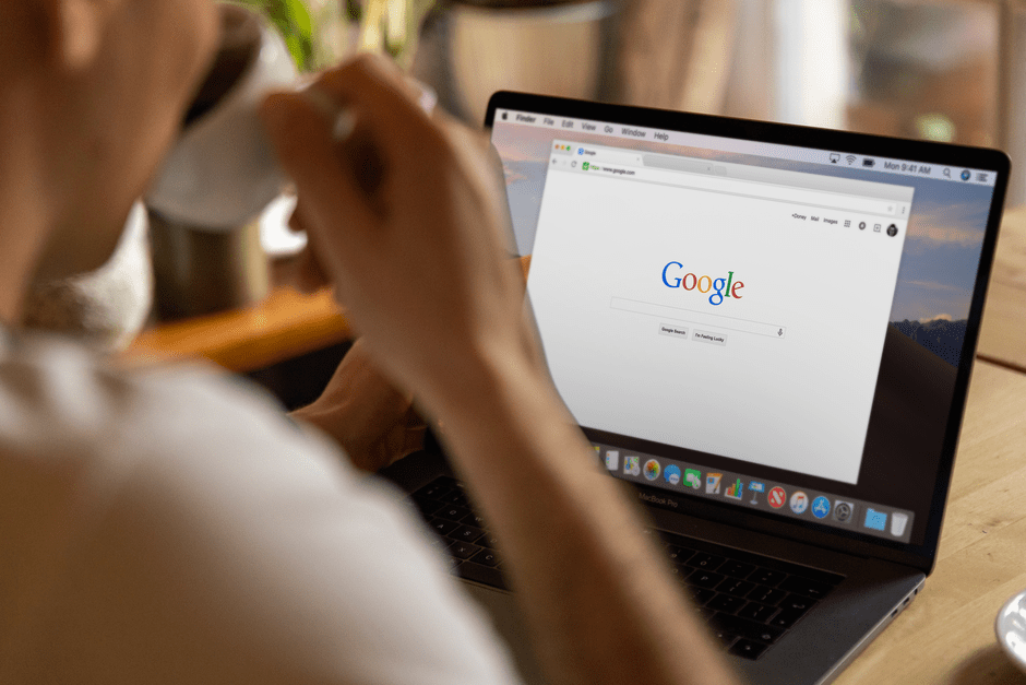 Zarządzanie Google i Microsoft na Windows 10/11