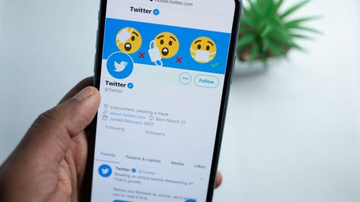 Odzyskaj zablokowane konto: Facebook, Instagram, Social Media